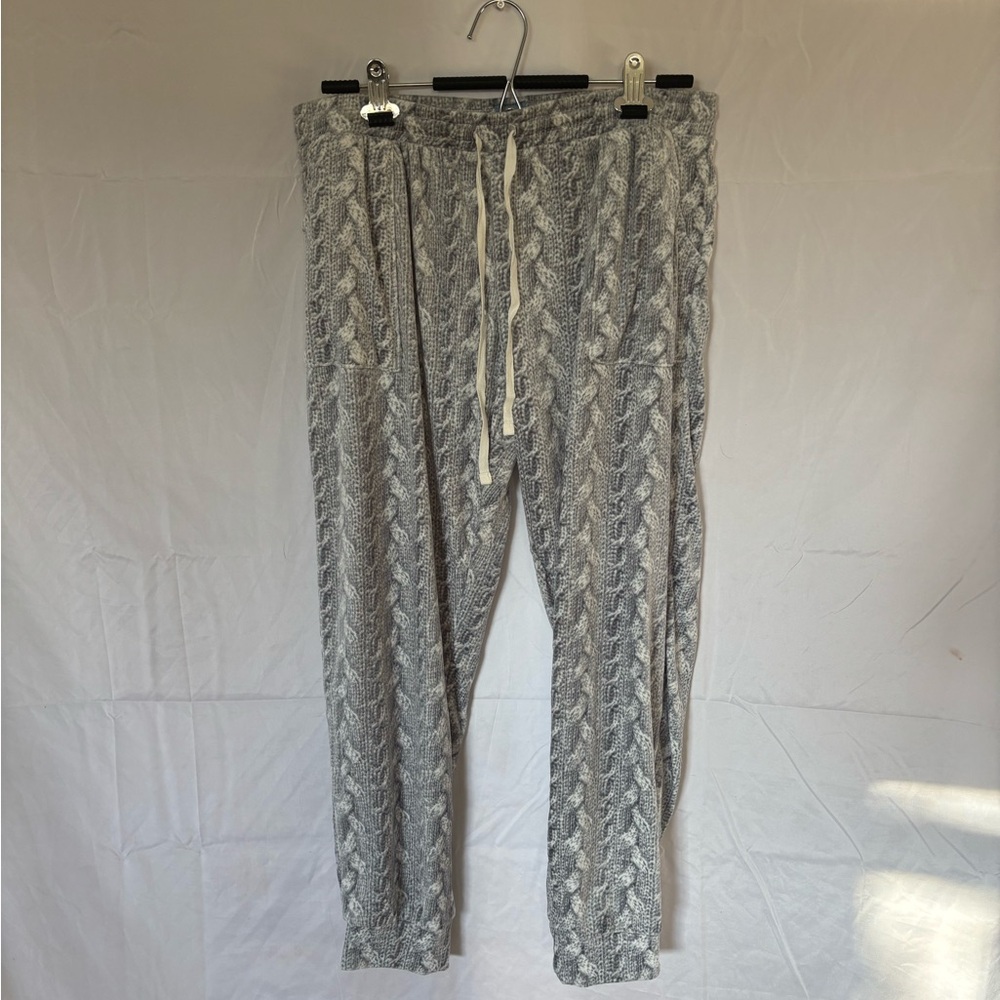 Jane and Bleecker Gray Patterned Women’s Pyjamas